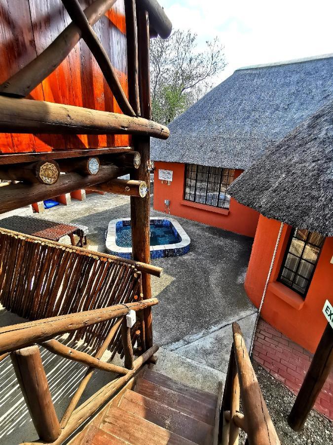 John And Noleen'S Place Marloth Park Exterior photo
